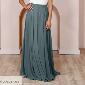 Revelry Lola chiffon MIDI skirt in size 2 eucalyptus